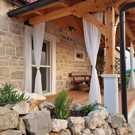 Stone & Soul Casa de Férias Stankovci (Zadar)